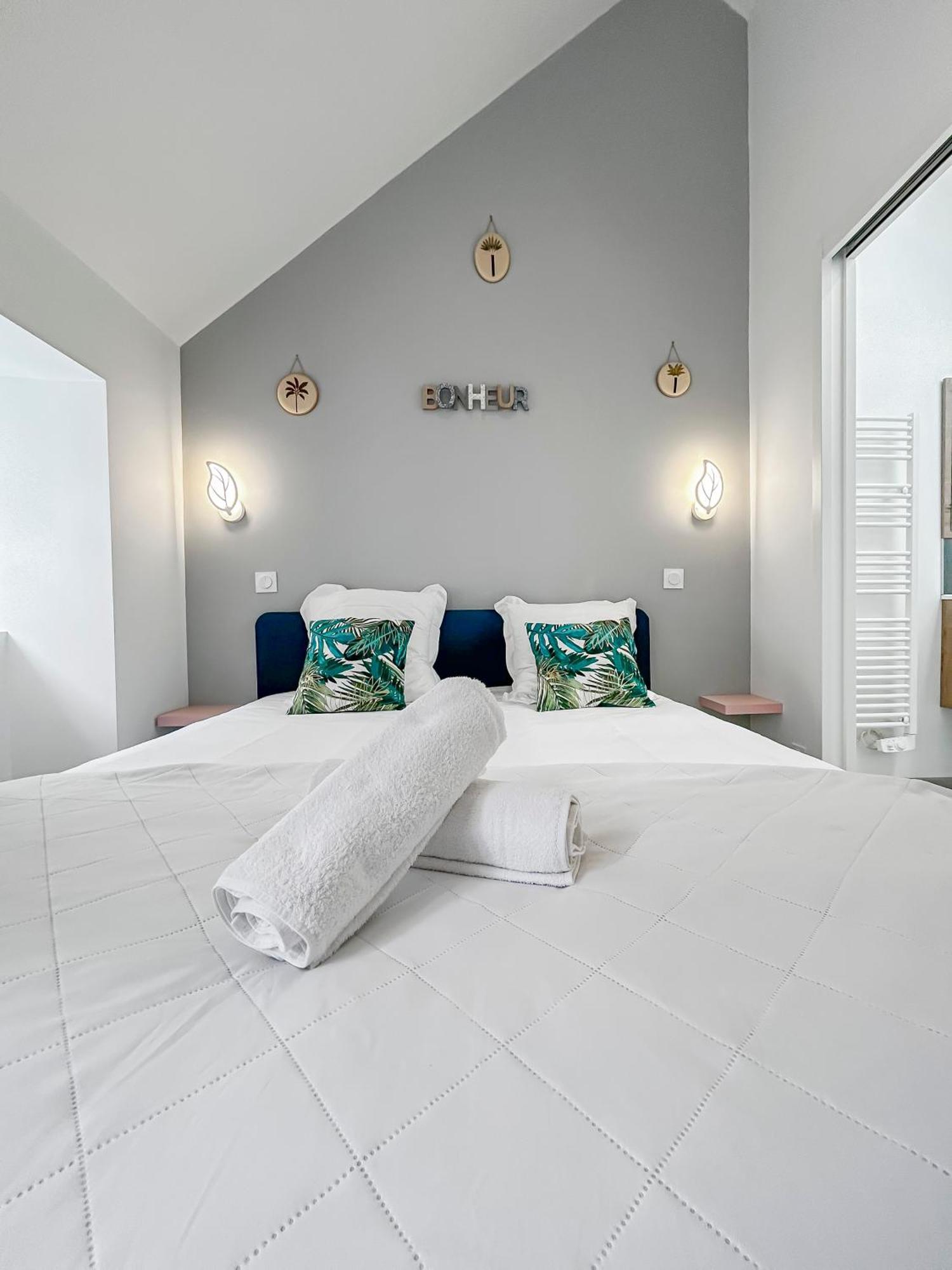 Appartement L'Atypique Hyper Centre Wifi Et Netflix Gratuit à Mayenne Extérieur photo