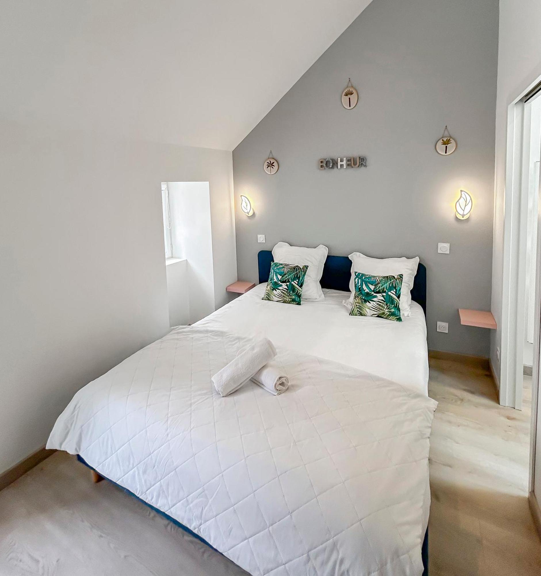 Appartement L'Atypique Hyper Centre Wifi Et Netflix Gratuit à Mayenne Extérieur photo